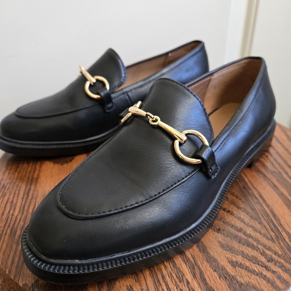 H&M • Women's Black Loafers